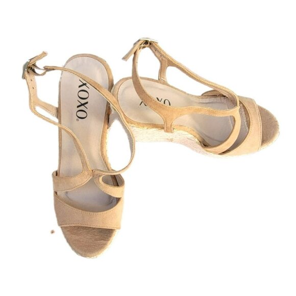 Beige Suede Platform Sandals Heels Wedges XOXO Sabeen Sand Neutral Size 8 LH8228 - Picture 2 of 8